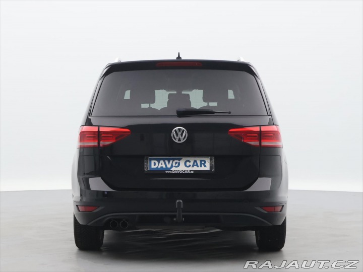 Volkswagen Touran 2,0 TDI 110kW DSG Highlin 2015