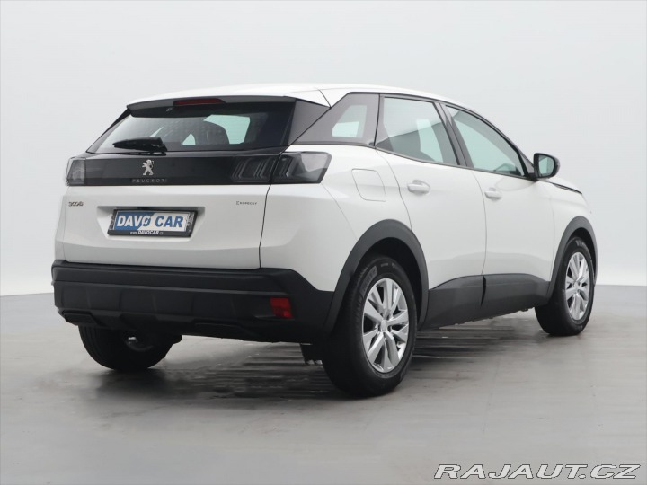 Peugeot 3008 1,5 BlueHDi 96Kw CZ DPH 2022