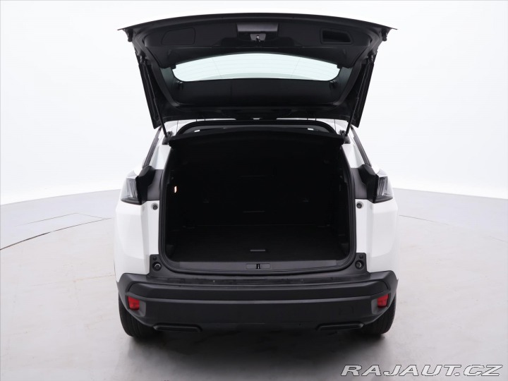 Peugeot 3008 1,5 BlueHDi 96Kw CZ DPH 2022