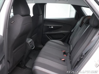 Peugeot 3008 1,5 BlueHDi 96Kw CZ DPH 2022