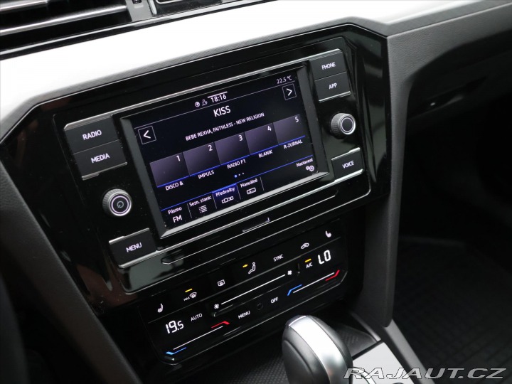 Volkswagen Passat Variant 1,5 TSI EVO 110kW 2024