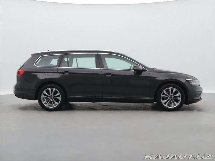 Volkswagen Passat Variant 1,5 TSI EVO 110kW 2024