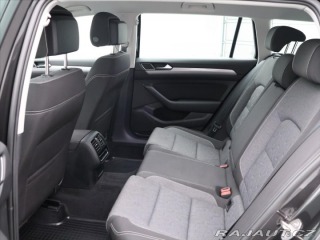 Volkswagen Passat Variant 1,5 TSI EVO 110kW 2024