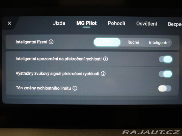 MG MG3 1,5 i EMOTION 7590KM! ČR 2025