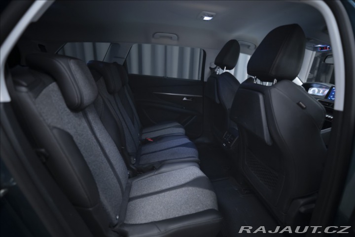 Peugeot 5008 1,2 PT KAMERA VÝHŘEV 7 MÍ 2018