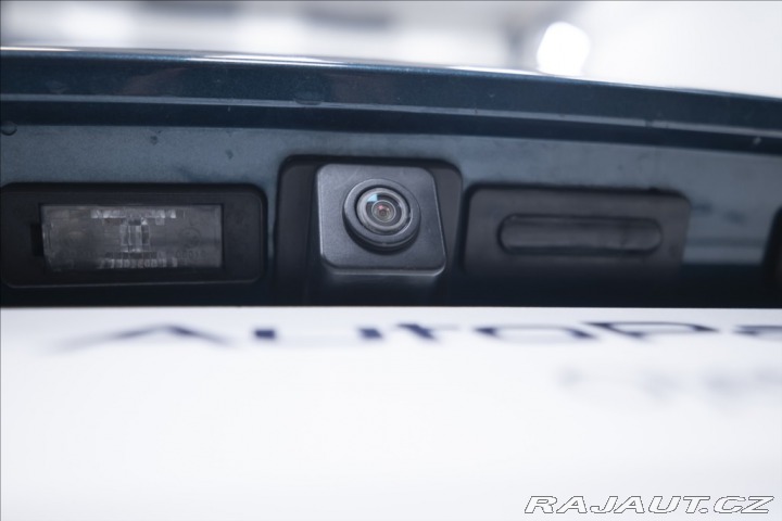 Peugeot 5008 1,2 PT KAMERA VÝHŘEV 7 MÍ 2018