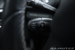 Peugeot 2008 1,2 i AT NAVI VÝHŘEV TAŽN 2017