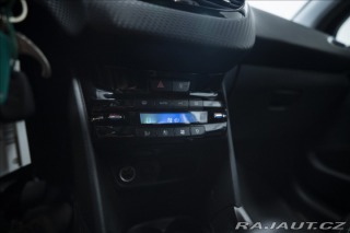Peugeot 2008 1,2 i 1. AUT. AC VÝHŘEV 1 2018
