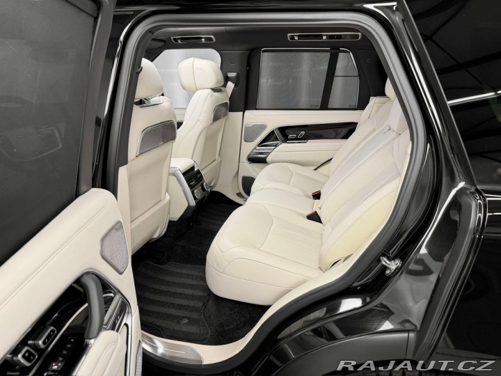 Land Rover Range Rover D350 AWD AUTOBIOGRAPHY, M 2025