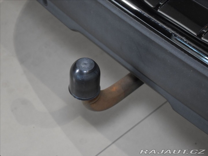 Peugeot 5008 1,5 HDI Allure Tažné,pano 2020