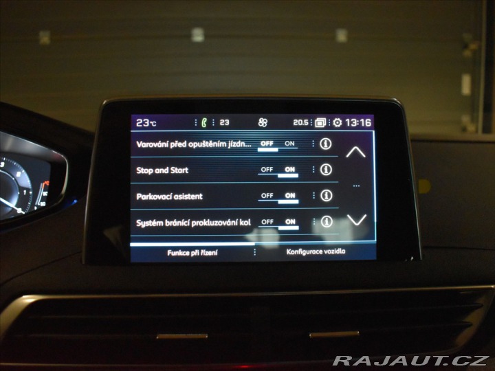 Peugeot 5008 1,5 HDI Allure Tažné,pano 2020