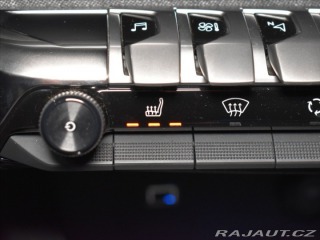 Peugeot 5008 1,5 HDI Allure Tažné,pano 2020