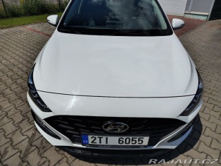 Hyundai i30 1,5 HB MT 1800