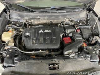 Mitsubishi Outlander 2,2   2012 130kw 2012