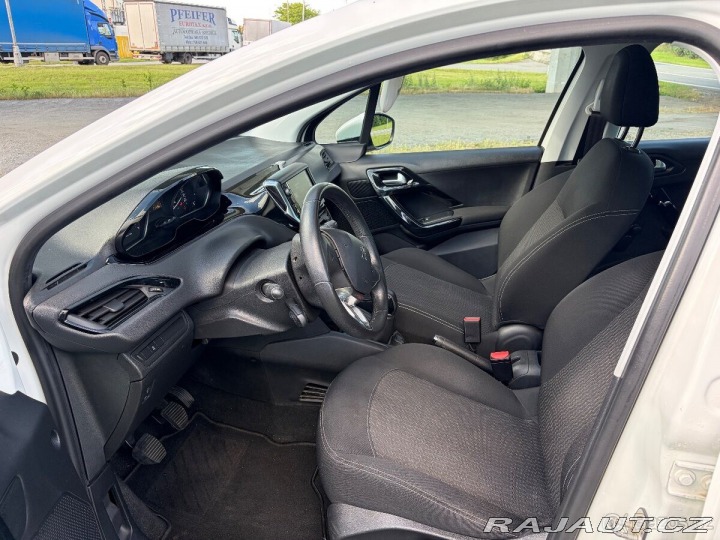 Peugeot 208 1,2   60KW, 2017 2017