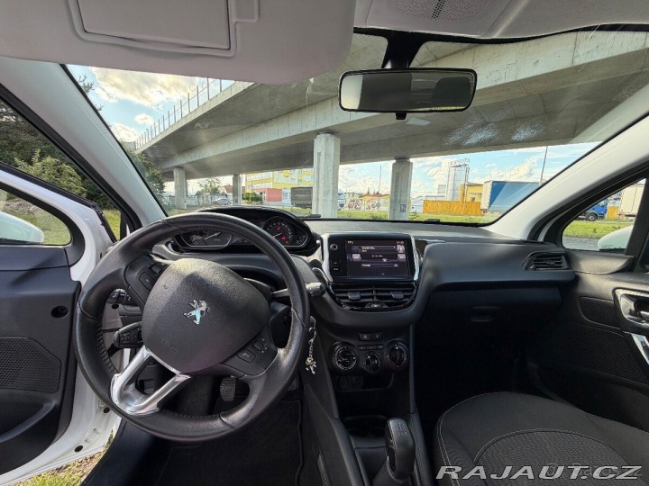 Peugeot 208 1,2   60KW, 2017 2017