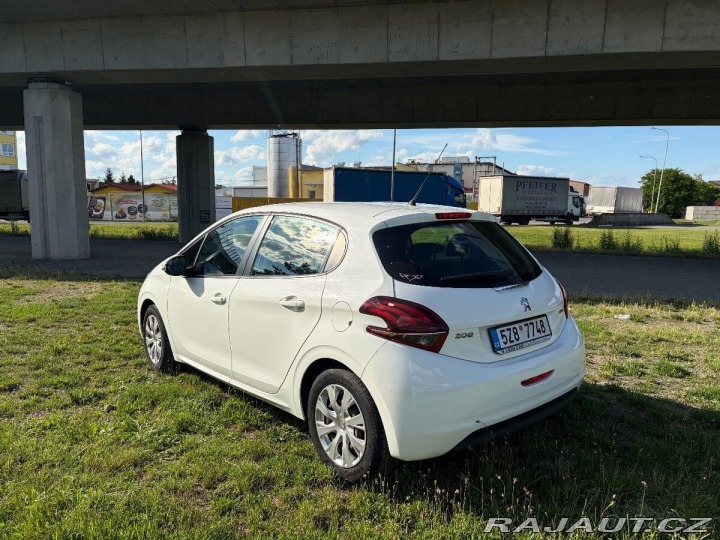 Peugeot 208 1,2   60KW, 2017 2017