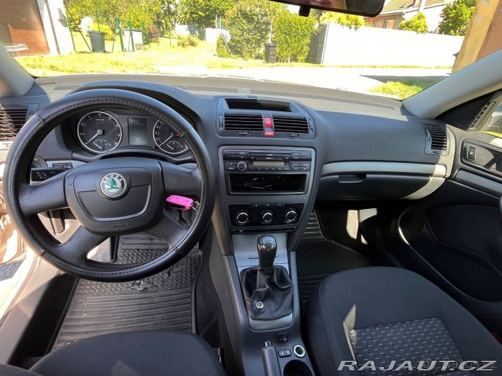 Škoda Octavia 1,6   II COMBI 2012, 75kW 2012
