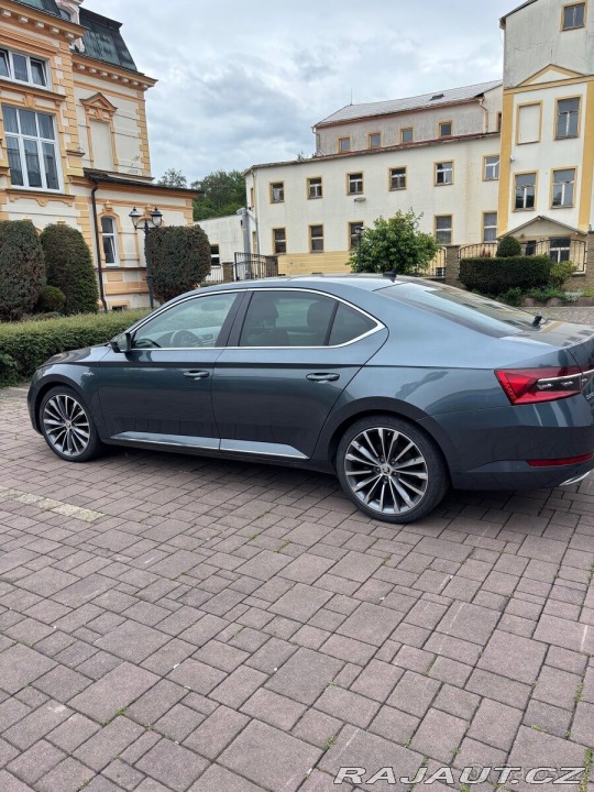 Škoda Superb 1,4 iV Laurin & Kle 2020