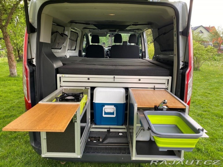 Ford Transit 2,2   Prodám Ford Tranzit 2015