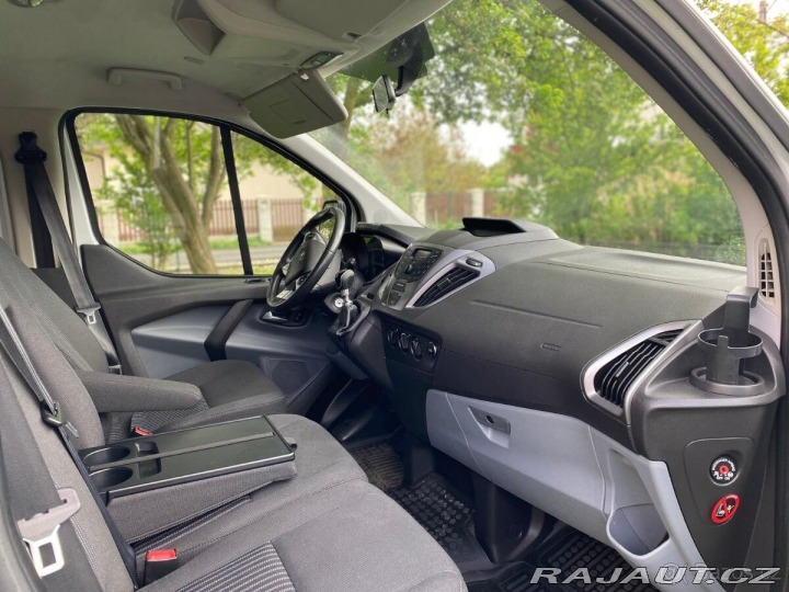 Ford Transit 2,2   Prodám Ford Tranzit 2015
