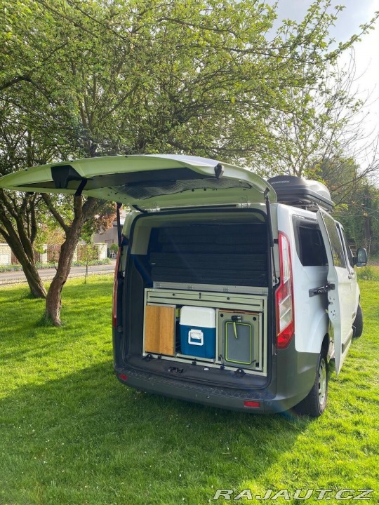Ford Transit 2,2   Prodám Ford Tranzit 2015