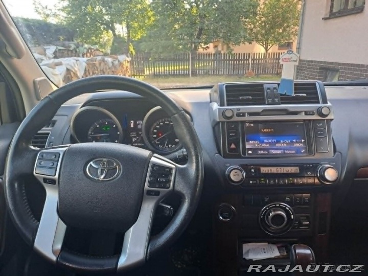 Toyota Land Cruiser 2015