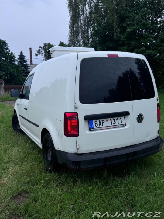 Volkswagen Caddy 2,0 150 PS – Mrazák do 2017
