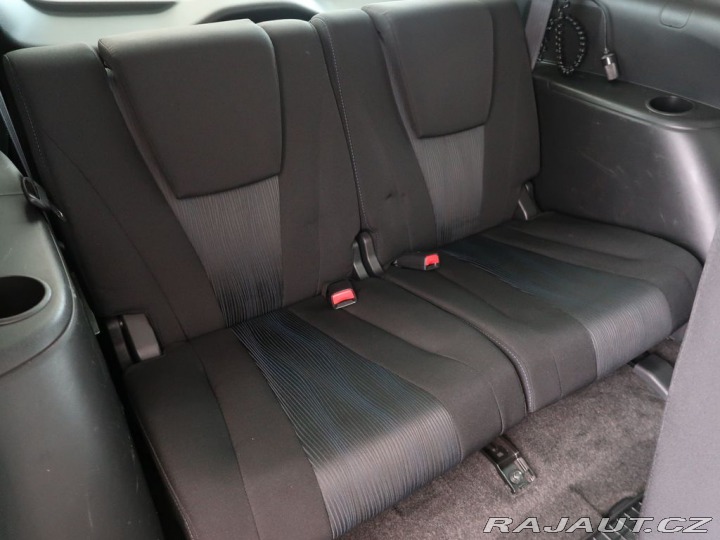 Mazda 5 2.0,83kW,7Míst,Center-Lin 2011