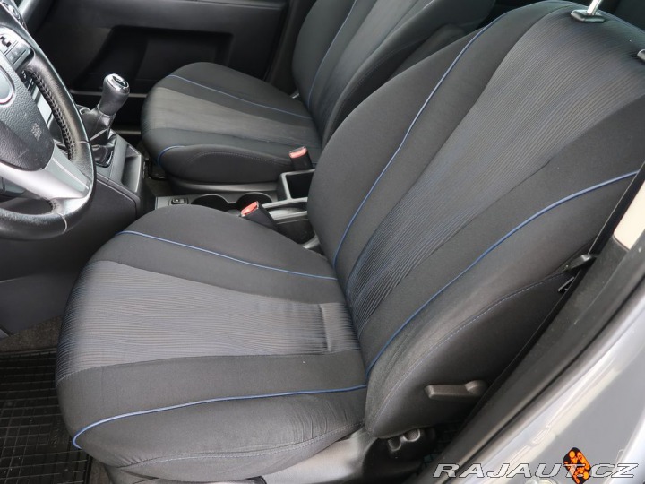 Mazda 5 2.0,83kW,7Míst,Center-Lin 2011