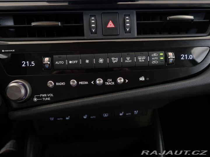 Lexus Ostatní modely ES 300 2.5Hybrid,CZ,1Maj,Prestig 2023