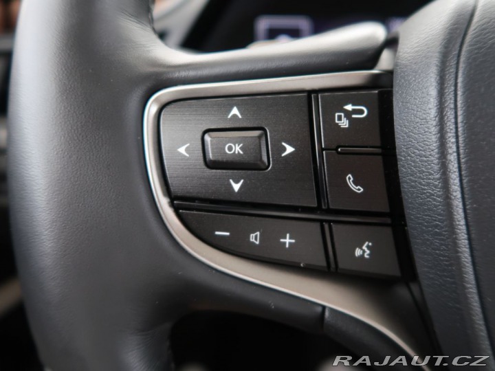Lexus Ostatní modely ES 300 2.5Hybrid,CZ,1Maj,Prestig 2023