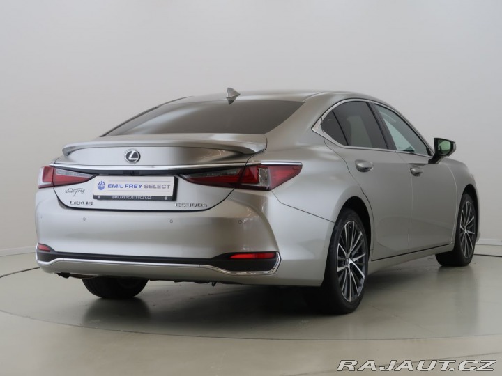Lexus Ostatní modely ES 300 2.5Hybrid,CZ,1Maj,Prestig 2023