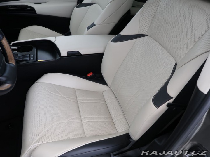 Lexus Ostatní modely ES 300 2.5Hybrid,CZ,1Maj,Prestig 2023