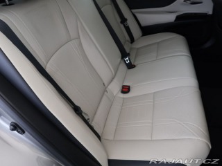 Lexus Ostatní modely ES 300 2.5Hybrid,CZ,1Maj,Prestig 2023