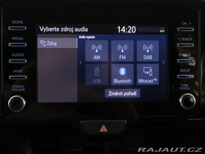 Toyota Yaris 1.5Hybrid,68kW,CZ,1Maj,Co 2023