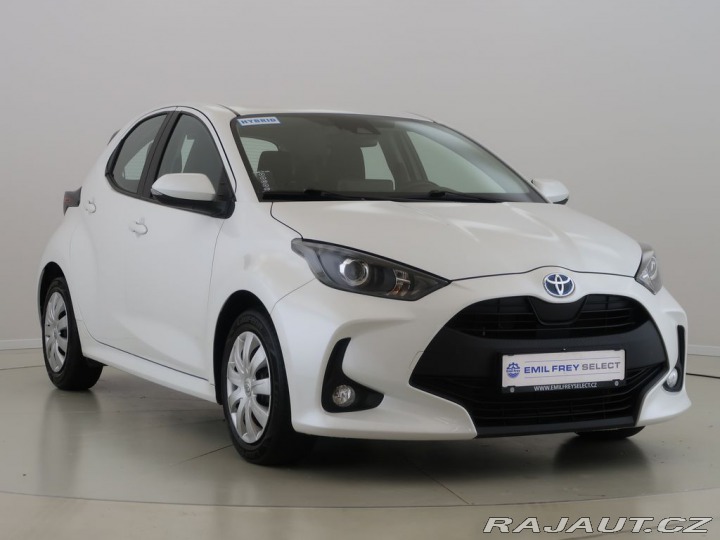 Toyota Yaris 1.5Hybrid,68kW,CZ,1Maj,Co 2023