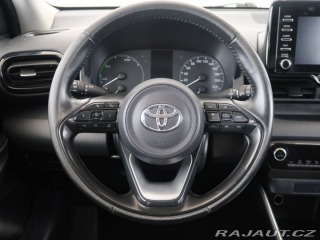 Toyota Yaris 1.5Hybrid,68kW,CZ,1Maj,Co 2023