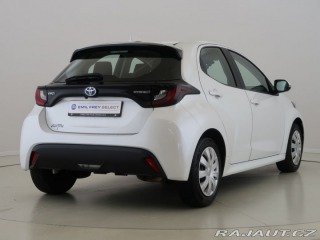Toyota Yaris 1.5Hybrid,68kW,CZ,1Maj,Co 2023