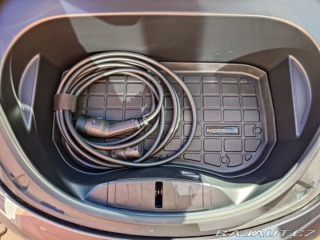 Tesla Model 3 Standard plus RWD 220kW S 2022