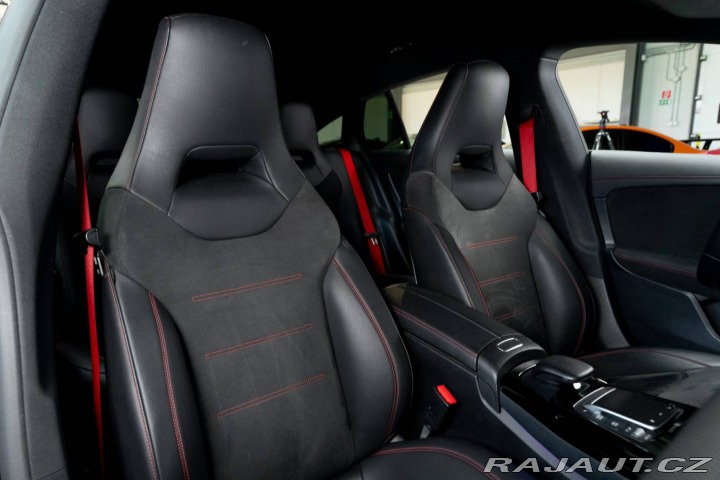 Mercedes-Benz CLA Shooting Brake AMG 45 28 2021