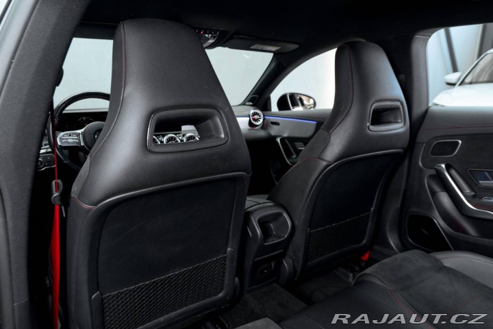 Mercedes-Benz CLA Shooting Brake AMG 45 28 2021