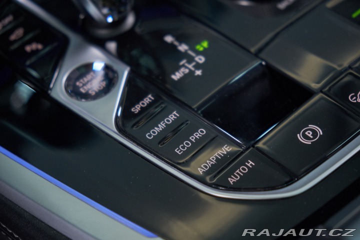 BMW X7 2021
