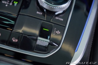 BMW X7 2021