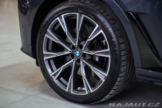 BMW X7 2021