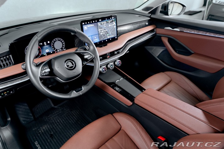 Škoda Superb Laurin & Klement 2024