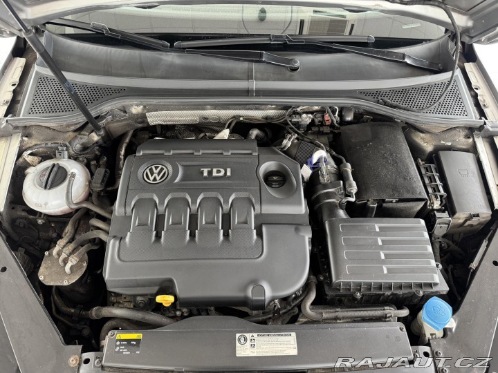 Volkswagen Passat 2,0TDI DSG*Highline*Navi* 2015