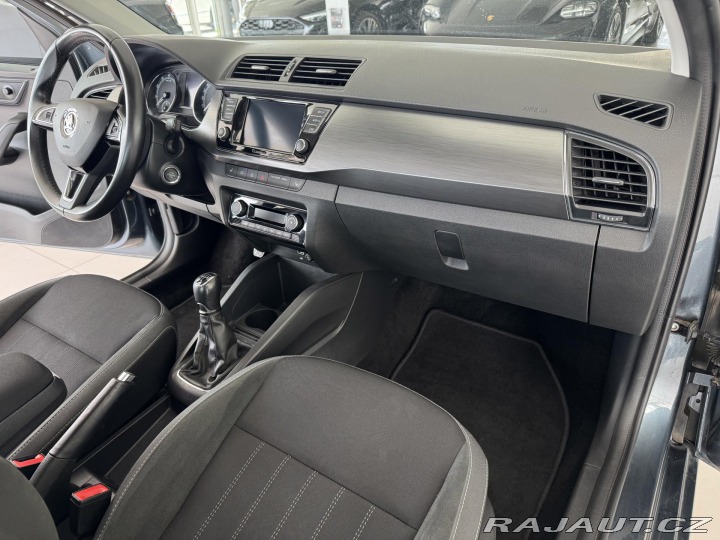Škoda Fabia 1,0TSI 70kW*STYLE*LED*Kes 2020