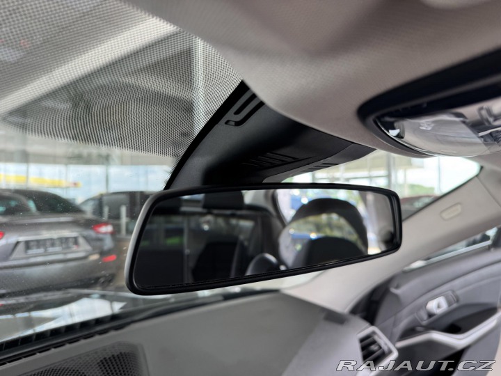 BMW 3 320d 140kW*Kůže*PlnýServi 2019