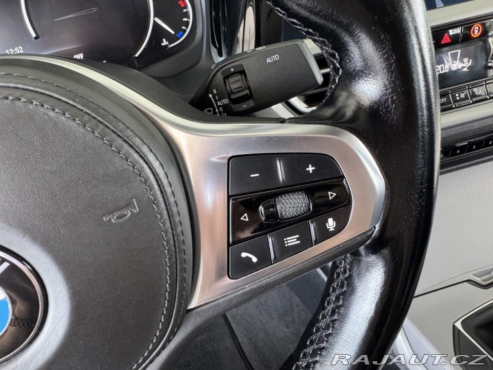 BMW 3 320d 140kW*Kůže*PlnýServi 2019